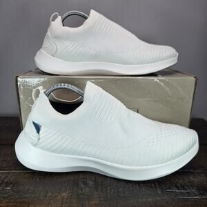 Vessi Everyday Move Slip On Mens Size 10 Waterproof Shoes Sneakers Polar White